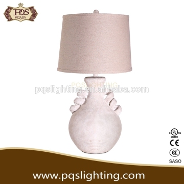 European antique polyresin table lamp for living room decoration