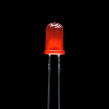 Lámpara LED roja difusa superbrillante de 5 mm de 45 grados