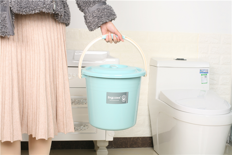 Multipurpose 10l Handle Storage Water Plastic Bucket With Lid