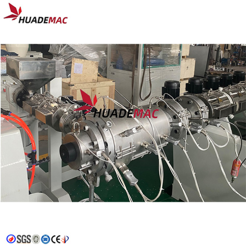 Machine de ligne de production de tuyaux d&#39;extrusion de drainage en plastique PE