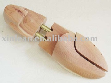 wooden shoe tree/cedar shoe tree/shoe tree