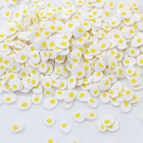 Simpatico uovo bianco giallo a forma di fetta di argilla polimerica Handmade Craft Decor Charms Nail Arts Parte del corpo Ornamento Slime