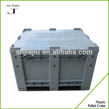 Large plastic pallet container