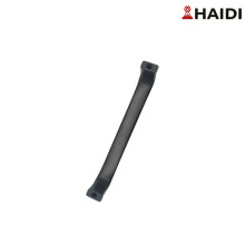 Minimalist Angular Black Pull