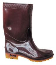 MEDIUM HEIGHT PVC BOOT