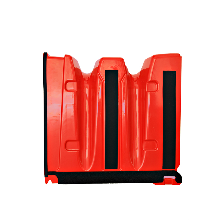 Moveable flash flood barrier flood boxwall along river
