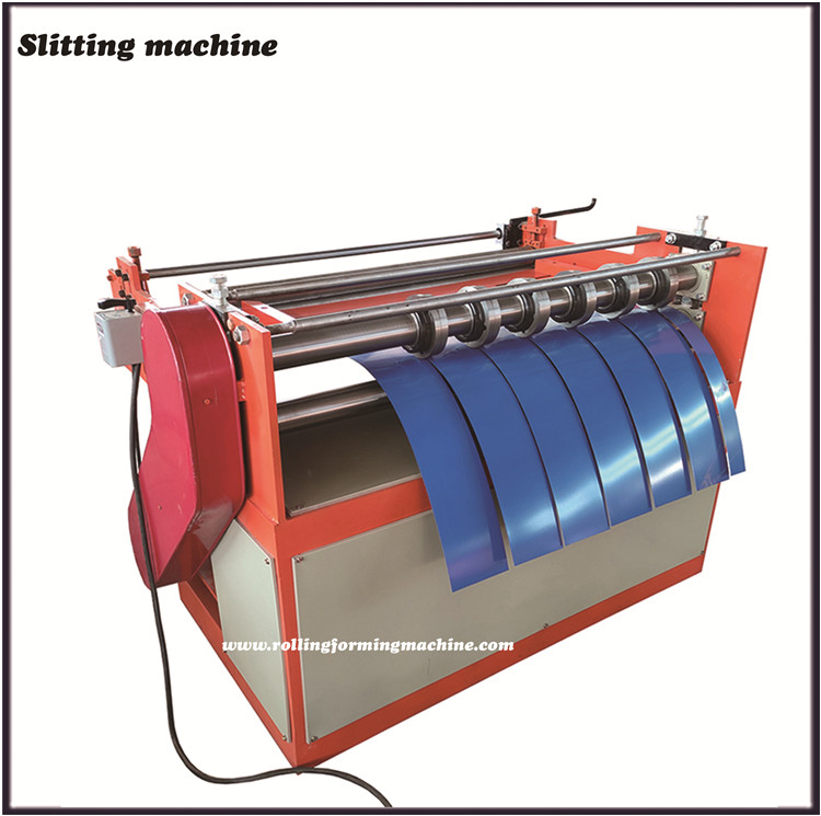 Automatic slitting machine with laminating function