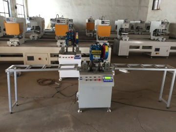 Aluminum profile punching machine