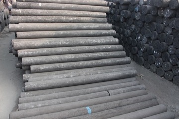 Ultra-high graphite electrode raw material