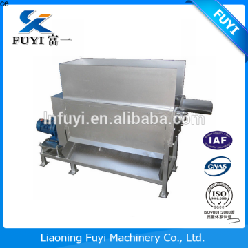 New type coconut dehusking machine