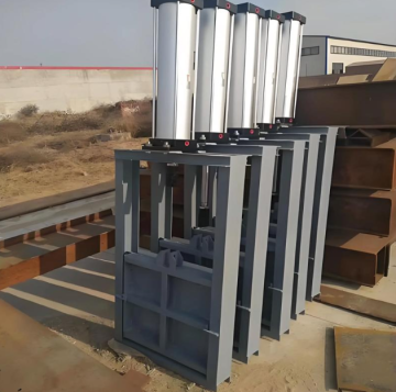 Stainless Steel Slide Gates and Hoists