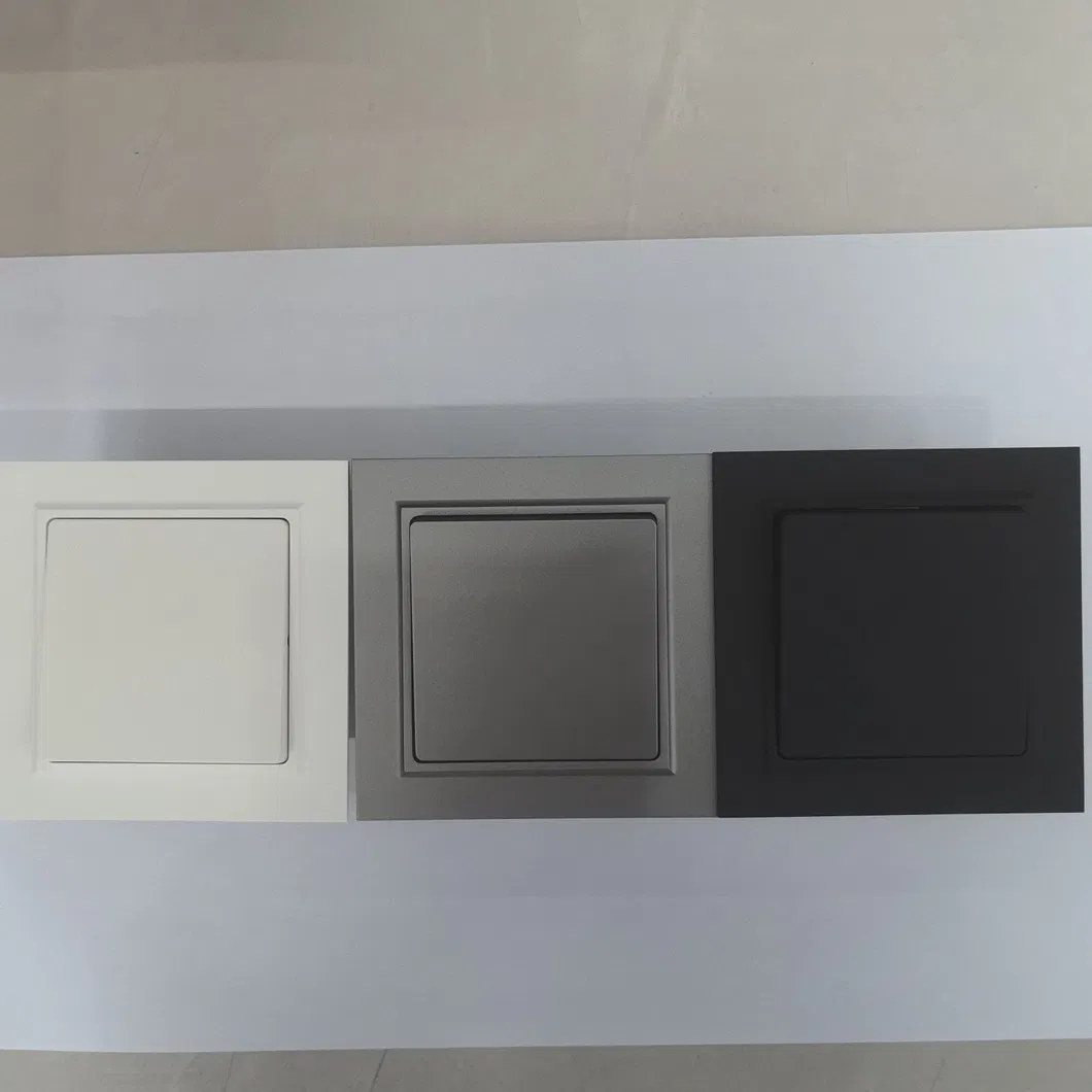 Розетка европейского типа (Германия) с USB-зарядным устройством типа C