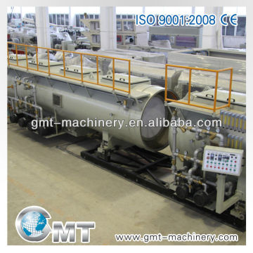 PE plastic pipe extruding machine