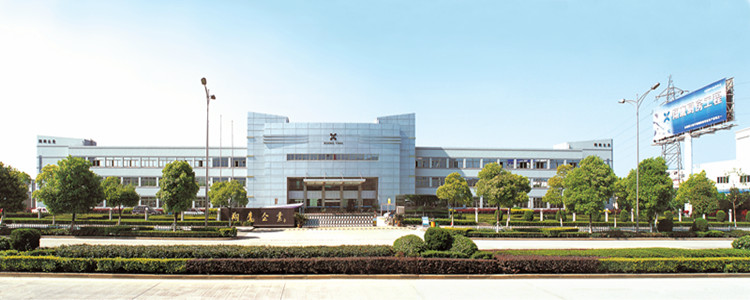 不锈钢金属水槽带左右排水板 带不锈钢或塑料可调脚的洗涤水槽，适用于商业用途