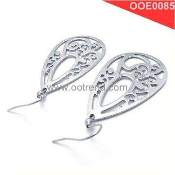 Shiny polished Women stainless steel chandelier earrings