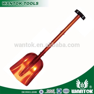 Telescopic snow shovel