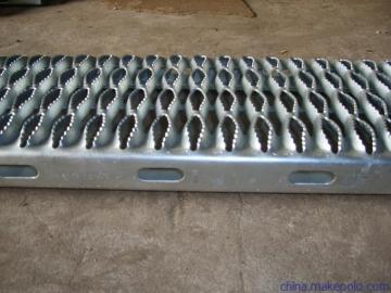Hot Dipped Galvanized Safety Step Bar Grating
