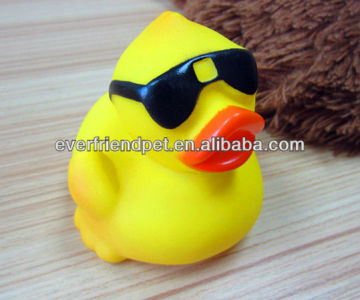 CE,EN71,ASTM weighted upright swimming floating rubber duck,bath rubber duck