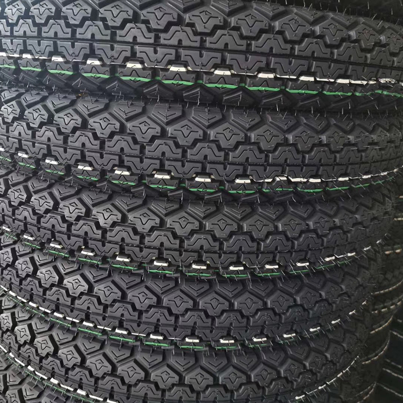 Мотоциклетная шина 2.50-17 JD812 Motorcycle tire 2.50-17 JD812