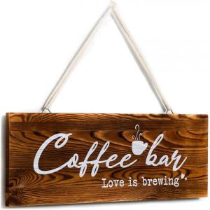 Znak kawy z rustykalnym drewnem paletowym