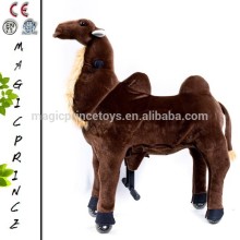 (EN71&ASTM&CE)~(Pass!!)~Dalian Animal Mechanical moving horse Toys/Brown desert camel riding animal toy/Magicprincetoys