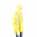 Poncho de chuva em PVC promovido