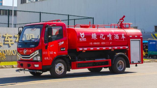 Dongfeng 4x2 شاحنة مكافحة الحريق في حالات الطوارئ