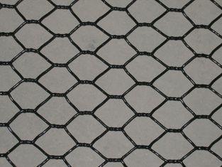 Black Vinyl Coated Fencer Hexagonal Wire Netting , 25mm Mes