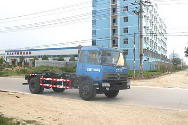 DONGFENG153 12CBM Roll Off Container شاحنة القمامة