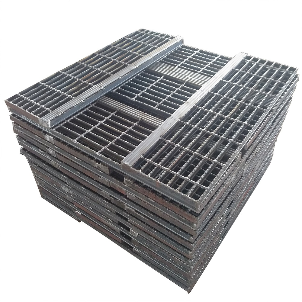 HDG metal grate steps staircase stair treads steel grating step