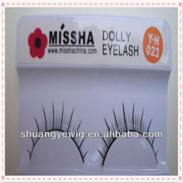 Natural looking eyelash