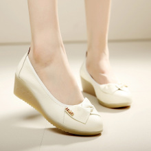 cowhide leather upper rubber outsole hospital popular nurse shoes