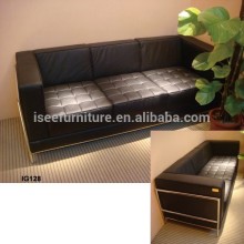 Small black leather office reception sofa IG128