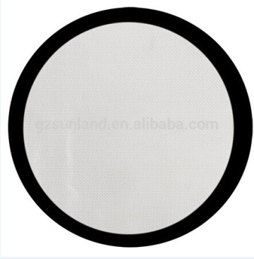 Round silicone baking mat