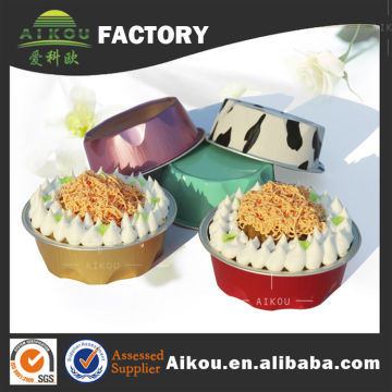 Take away disposable cake baking foil containers