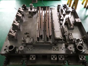 Automotive Metal Stamping Moulding Tooling