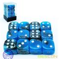 Bescon Two Tone Glowing Dice D6 16mm Set 12pcs BLUE DAWN, 16mm Die Sided Die (12) Bloc de dés rougeoyant