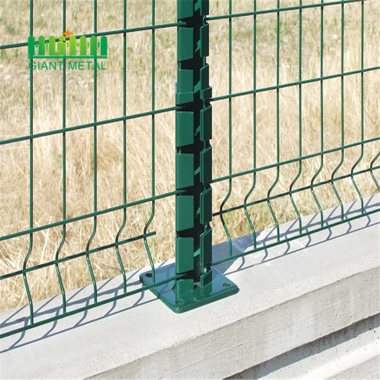 Triangle Bended Fence with Security Multifunctional