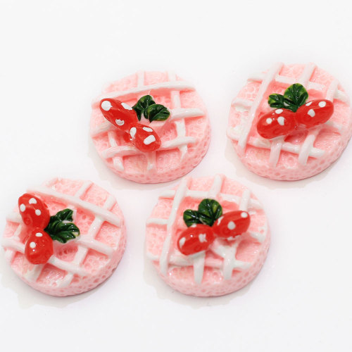 Großhandel 3D Novel Kawaii Mini Pink Cookie Erdbeer Waffel Harz Cabochons für Home Party Dekoration