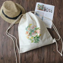 Simple and stylish one-shoulder canvas bag