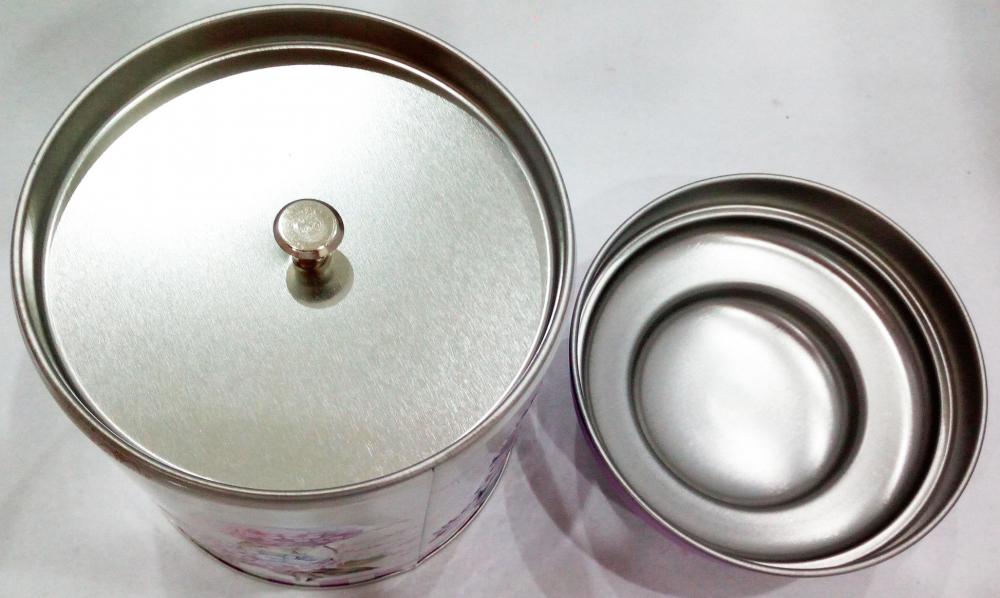 Metal  Tea Tin Can