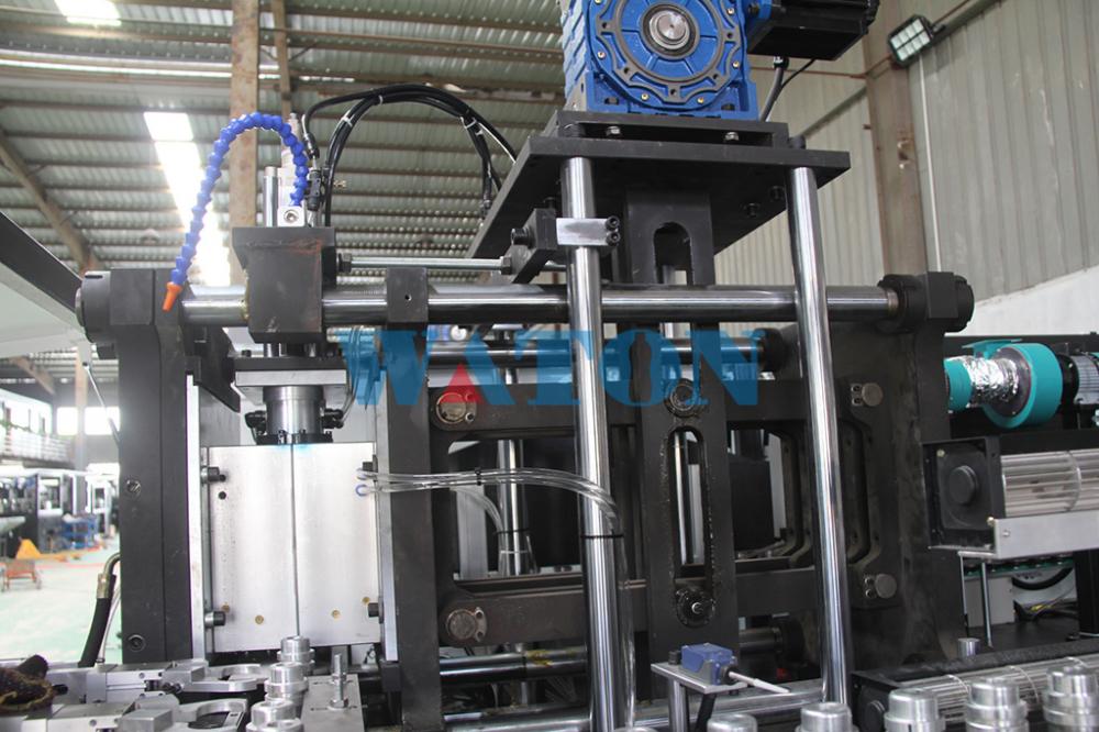 Plastic Blowing Machines With CE Certificate 5L