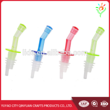 plastic bottle/wine pourer