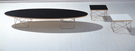Eames elipe plywood table