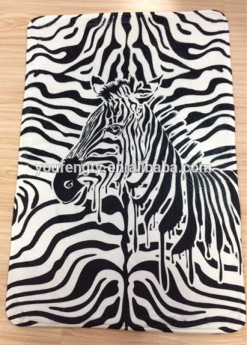 Zebra skin print bath rug