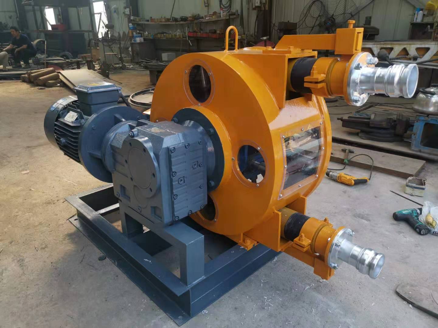 Rubber hose pump  Special pump for pond cleaning in Thailand  Peristaltic pump