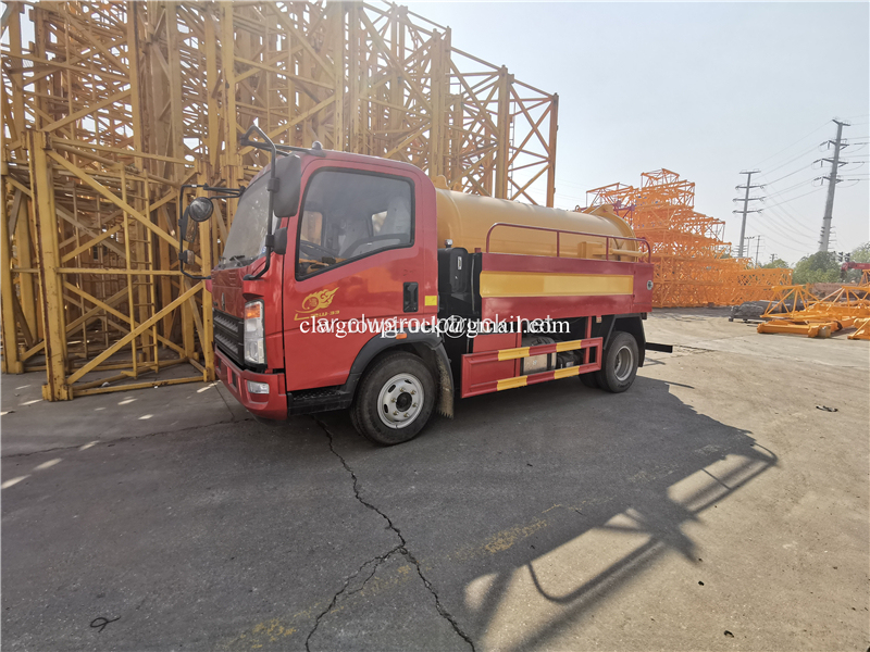 Sinotruk 4x2 Sewer Cleaning Truckfor للبيع