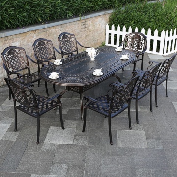 Factory Price Outdoor Iron Metal Dining Sets for Deluxe Bistro Garden