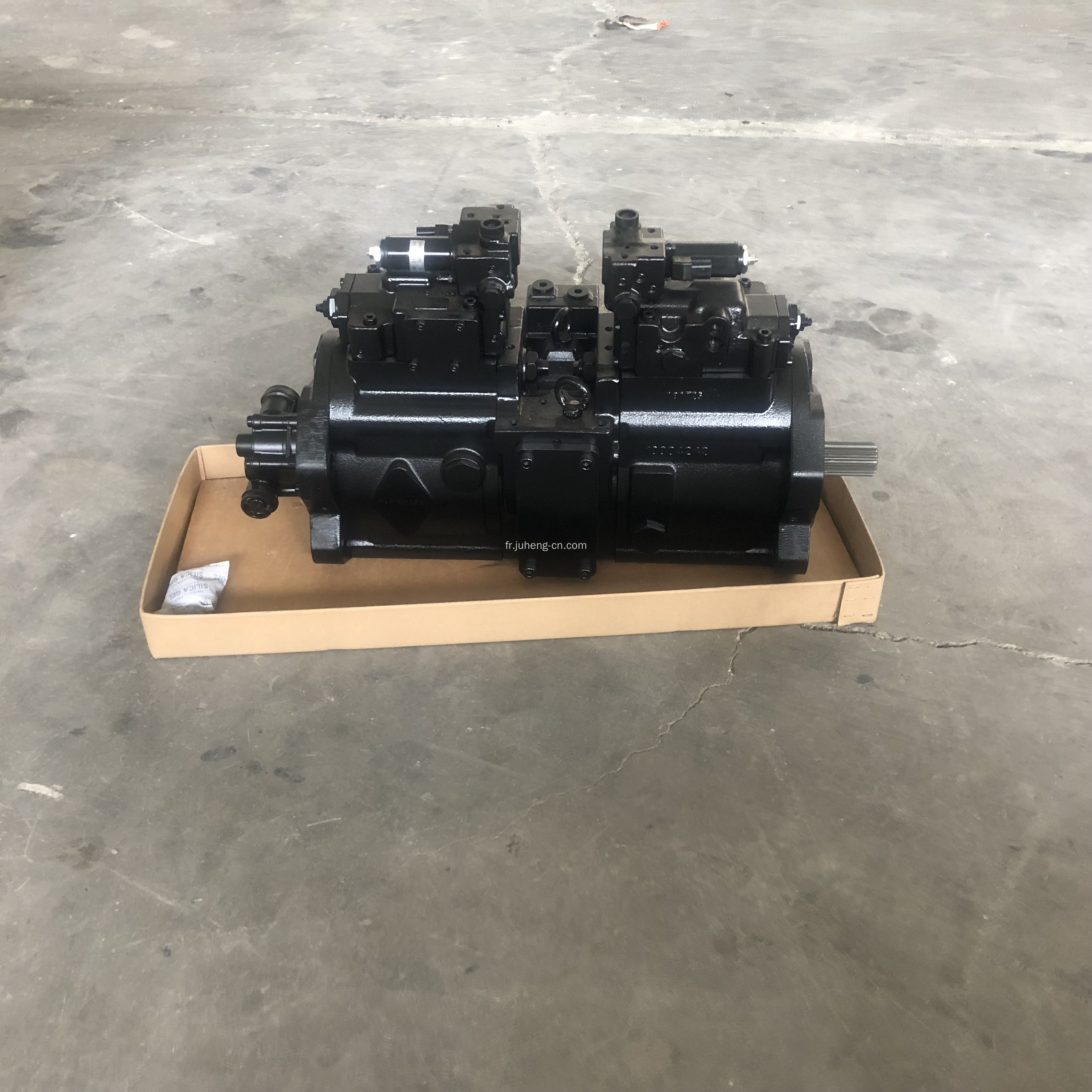 Pompe principale de pompe hydraulique SK250-8 YN10V00036F1