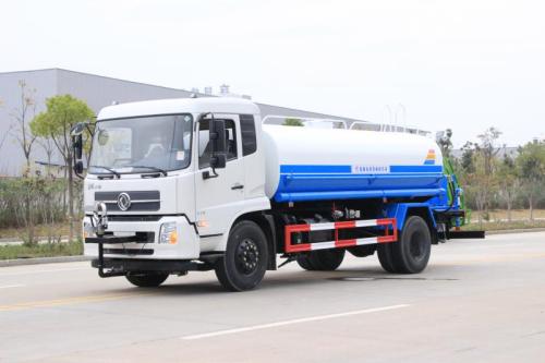 Refurbished Dongfeng Water Tanker Truck with Manual